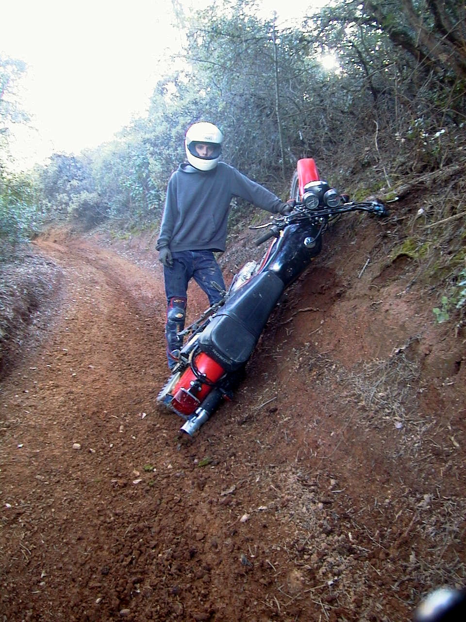 David parks the XL350 and takes a small break