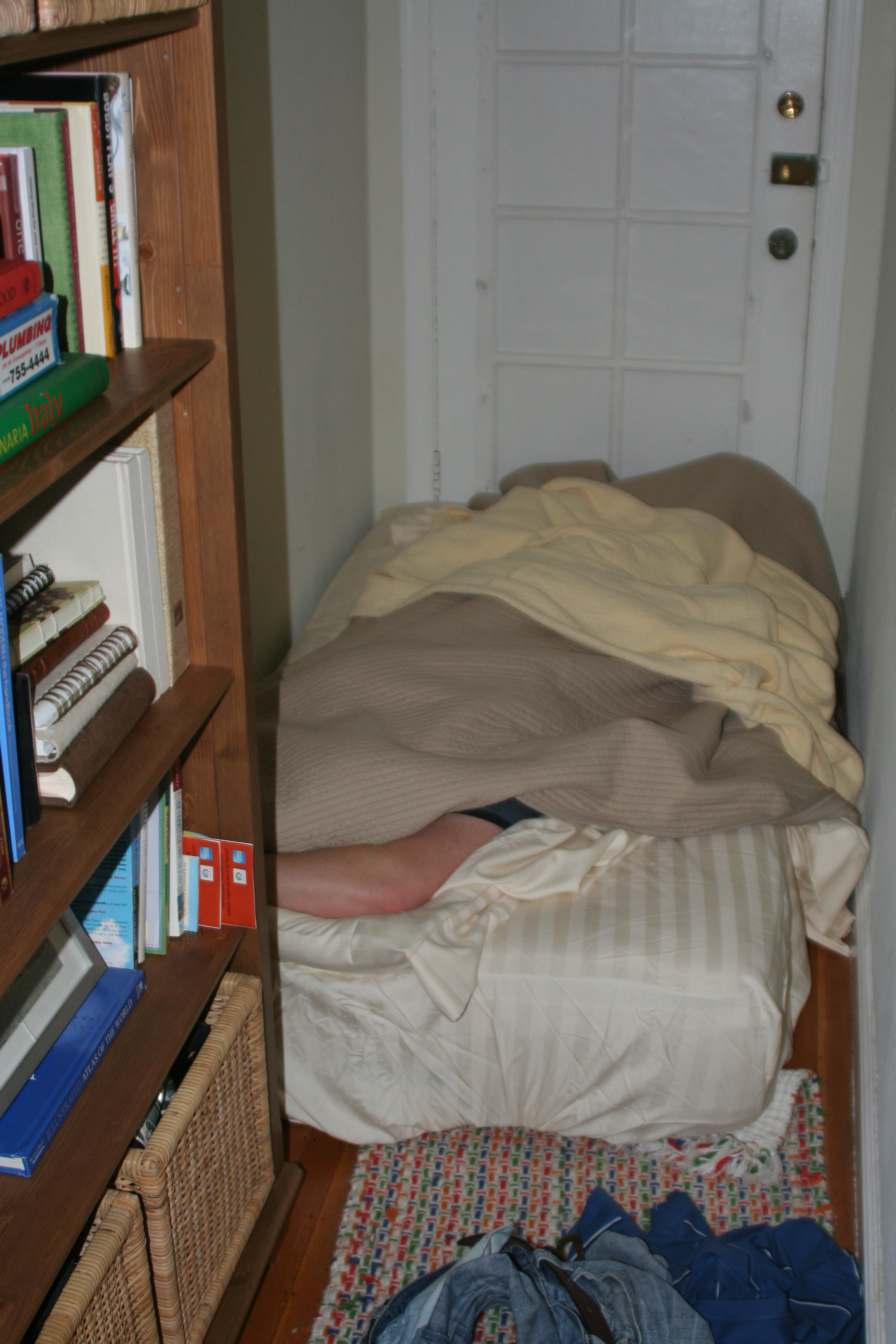 Joe's bedroom: the hallway