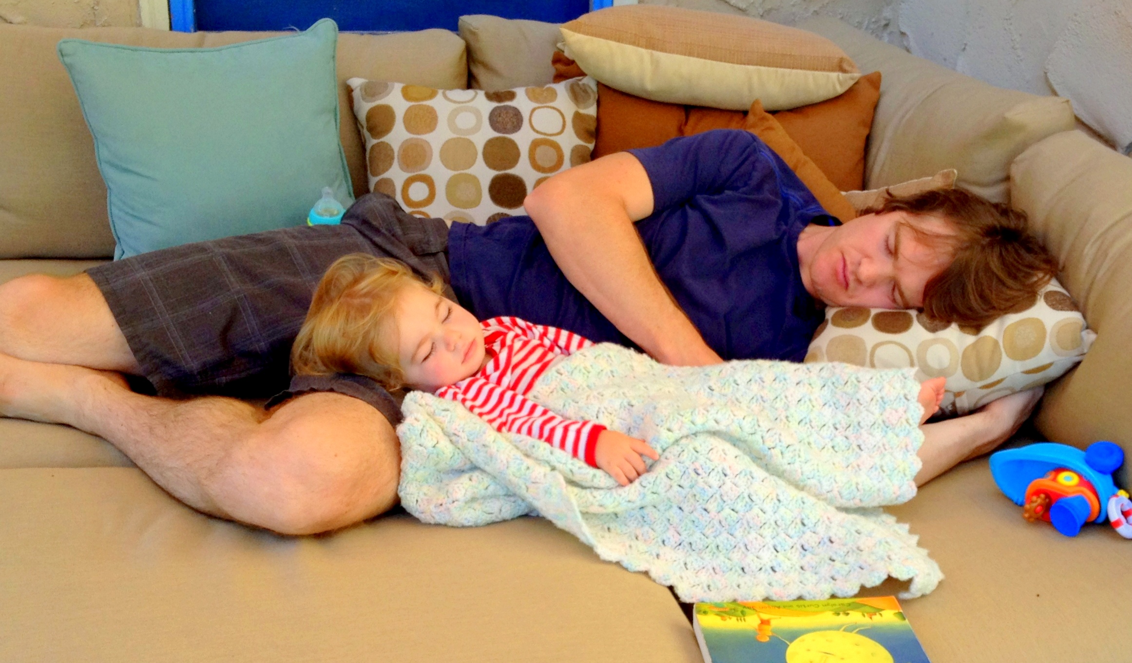 will_charlie_sleeping_sofa_2012-07-14