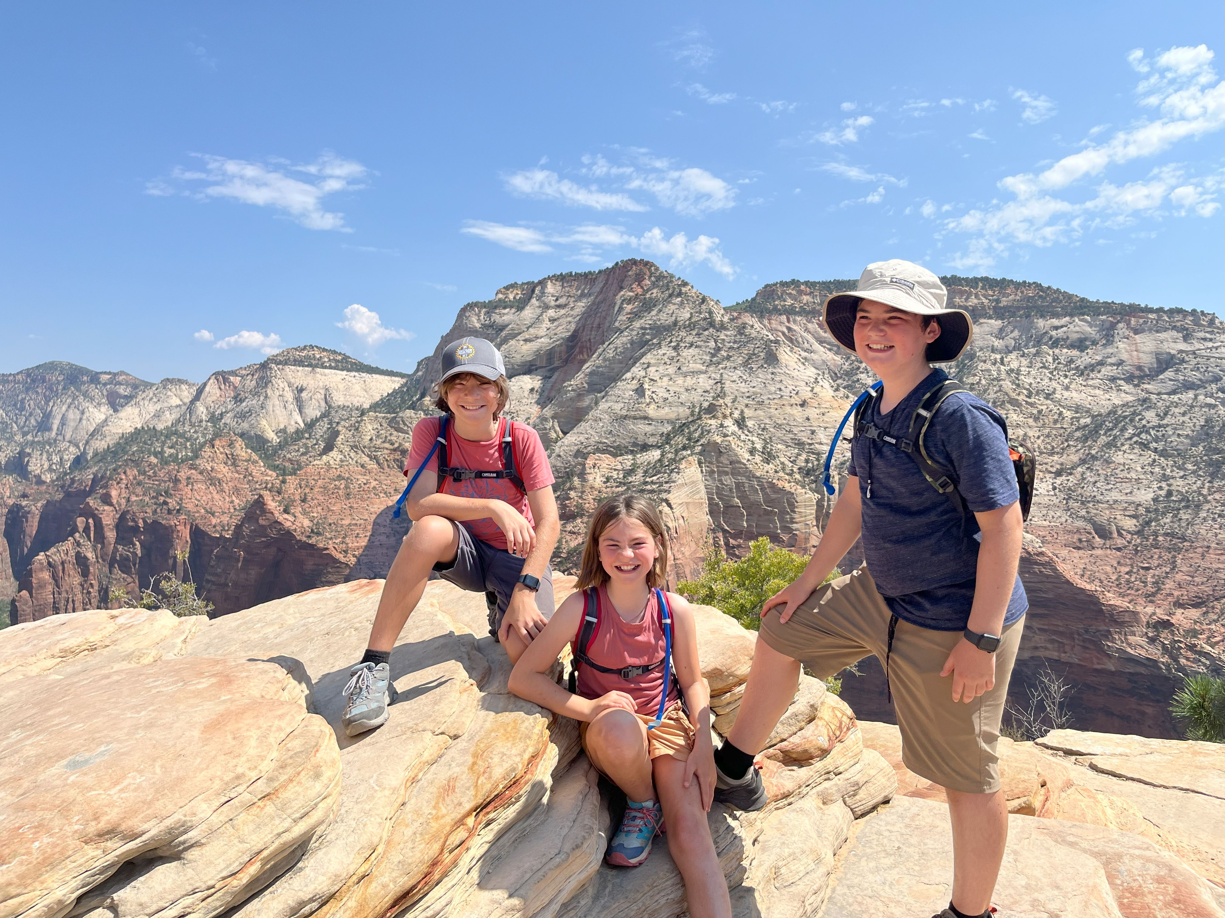 Kids with north canyon view