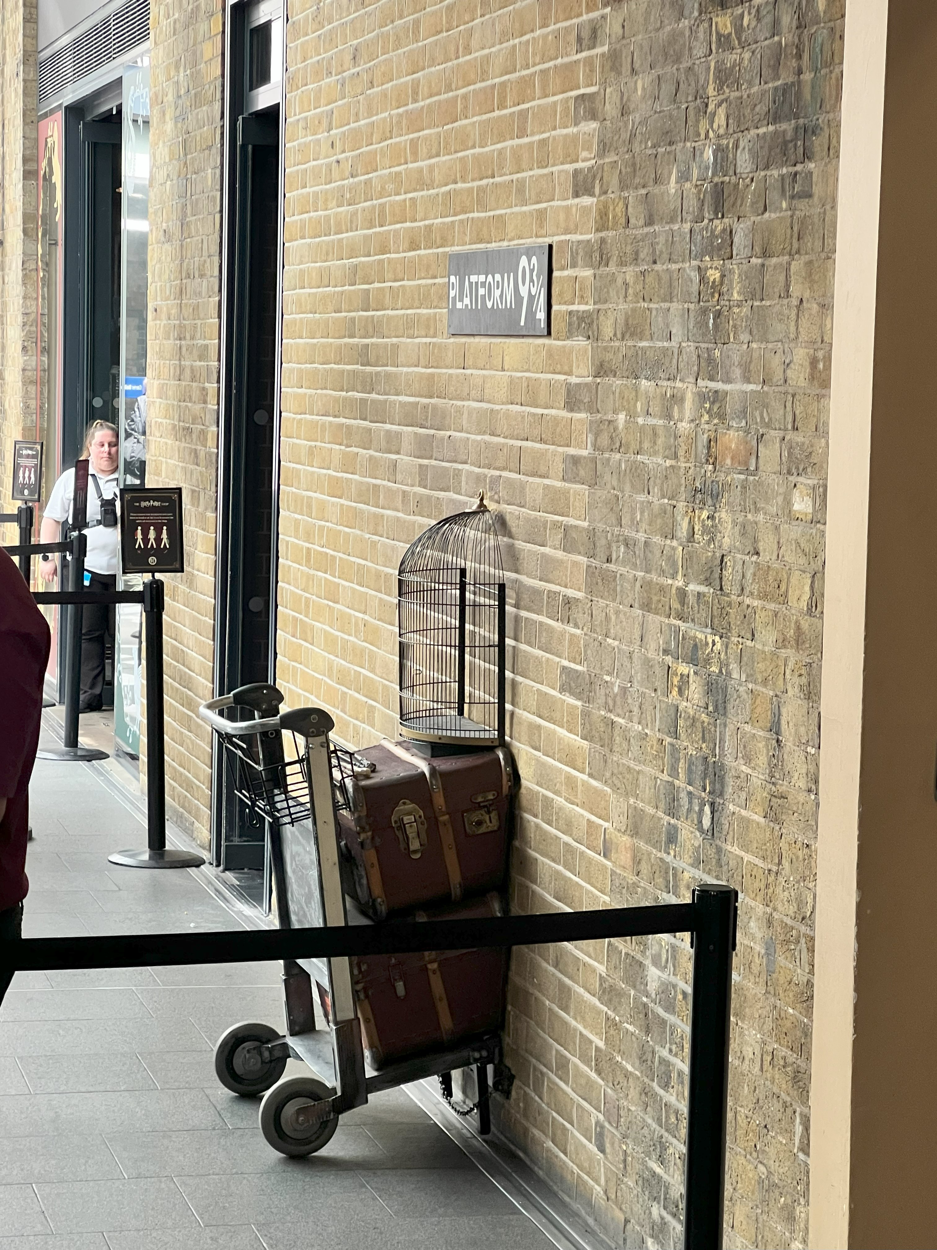 Platform 9 3/4 at King's Cross