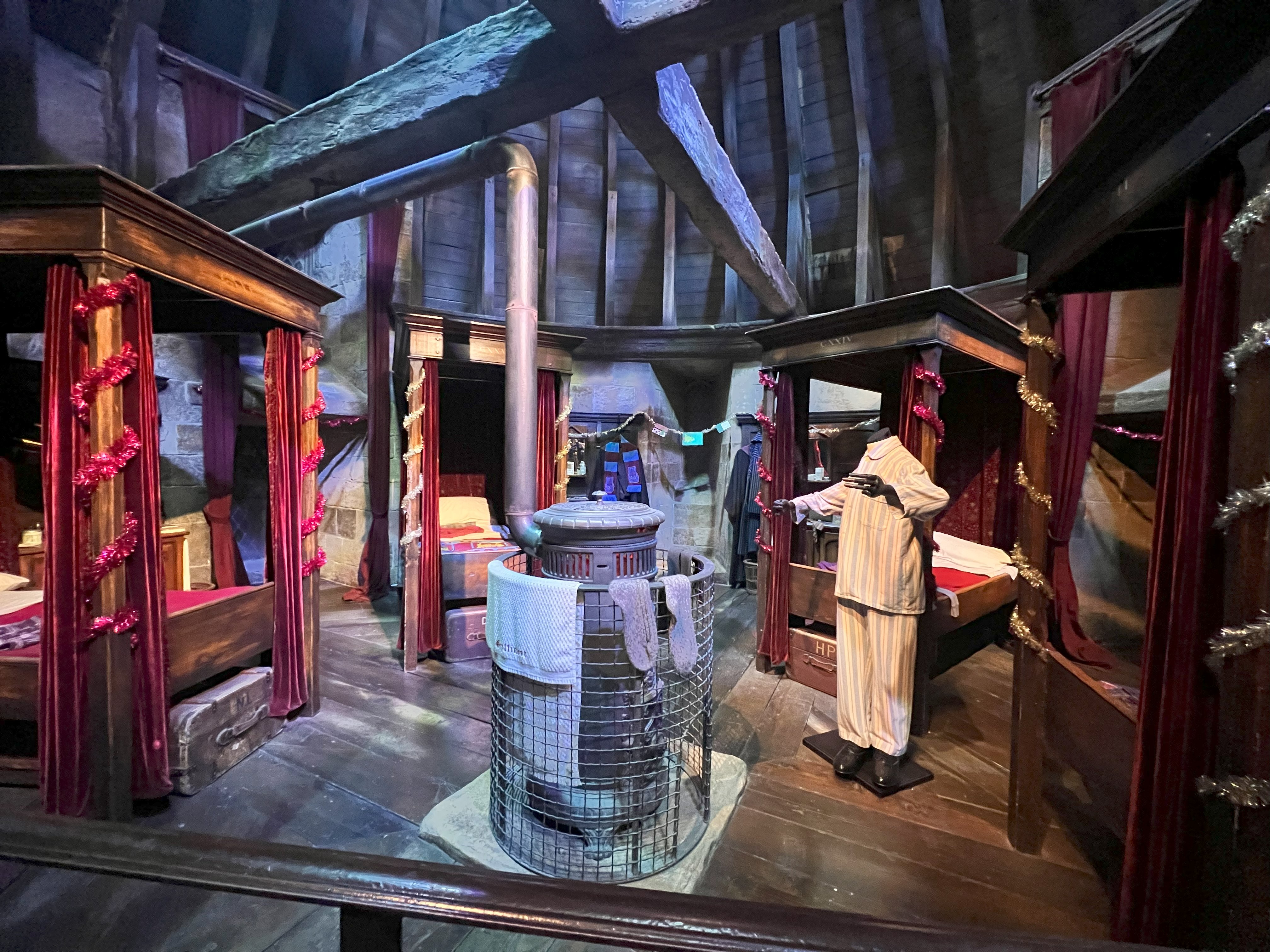 Gryffindor boys dorm