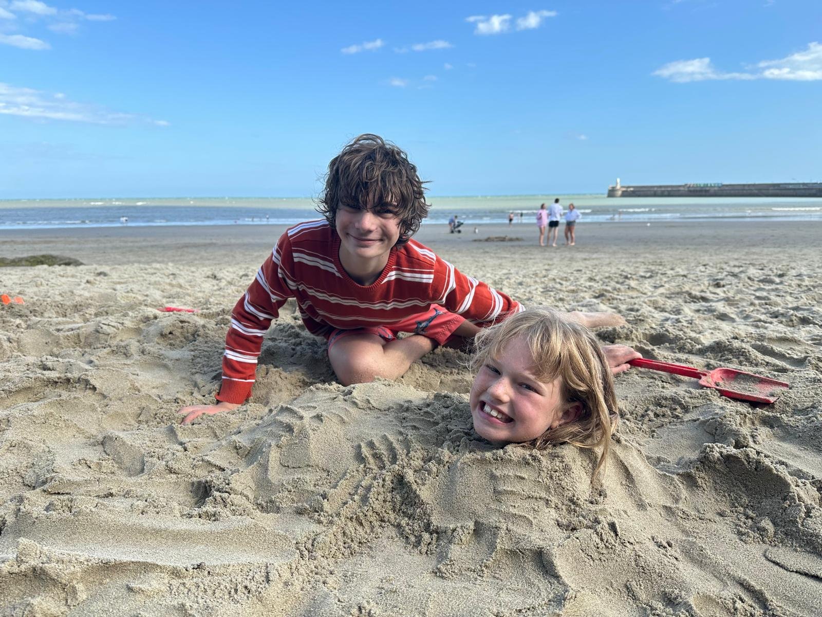 Charlie buried Rosie